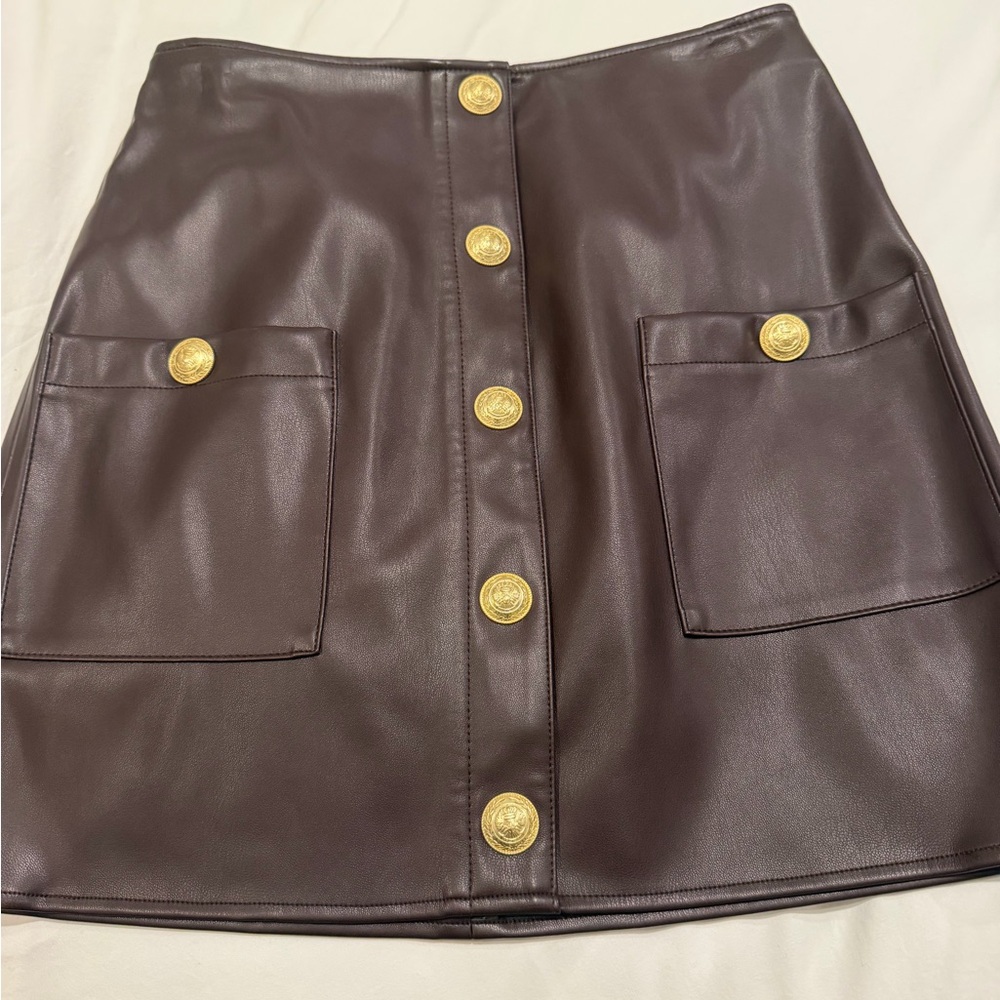 L'AGENCE Dark oxblood / burgundy Mini Skirt with Gold Buttons